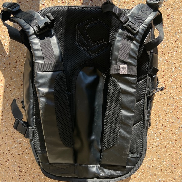 Liquid Force Backpack - Picture 2 of 6